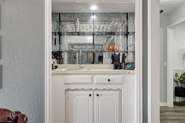 2508 Malvern Court, Edmond, OK 73034