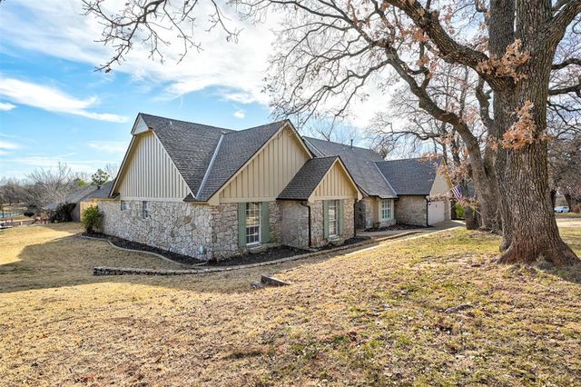 2508 Malvern Court, Edmond, OK 73034