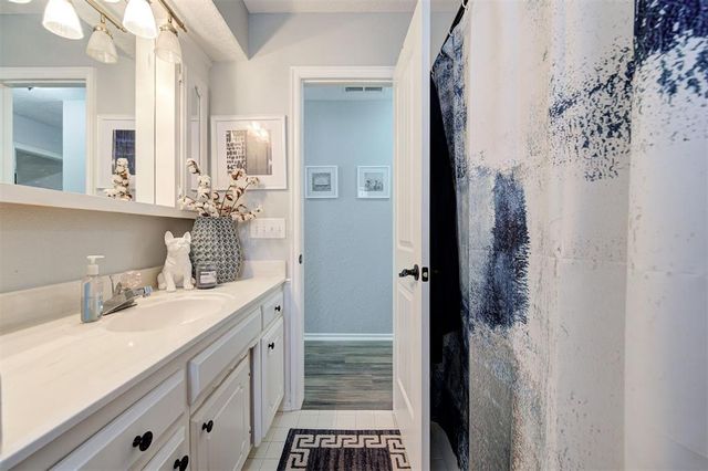 2508 Malvern Court, Edmond, OK 73034