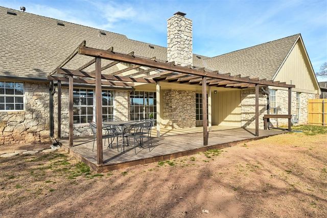 2508 Malvern Court, Edmond, OK 73034