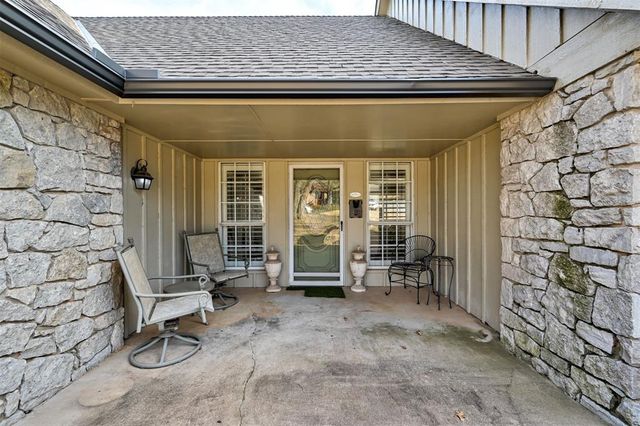 2508 Malvern Court, Edmond, OK 73034