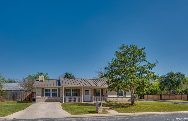 112 Shadywood, Boerne, TX 78006