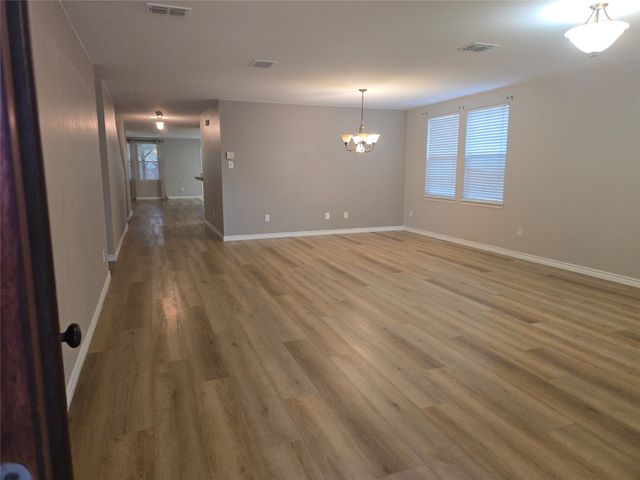 8402 Plantain Court, Arlington, TX 76002