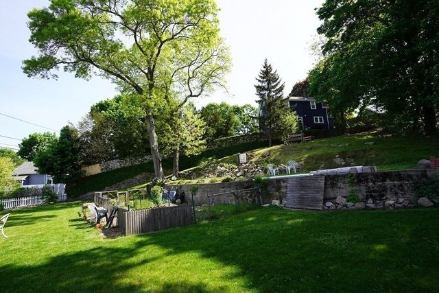 43 Alpine Pl, Franklin, MA 02038