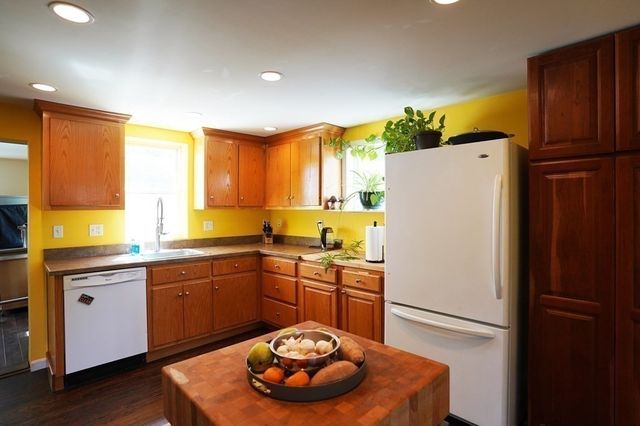 43 Alpine Pl, Franklin, MA 02038