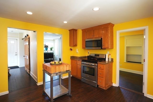 43 Alpine Pl, Franklin, MA 02038