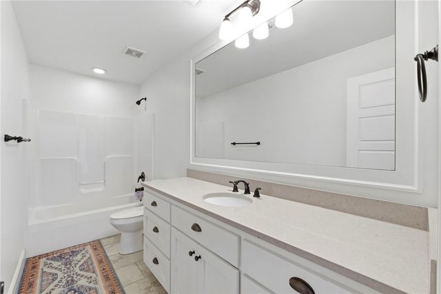 201 Grimsdell Circle, Cave Springs, AR 72718