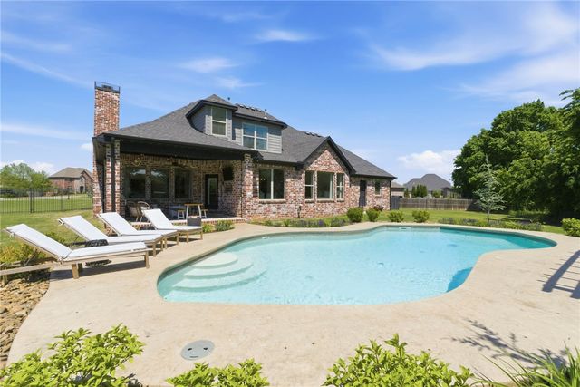201 Grimsdell Circle, Cave Springs, AR 72718