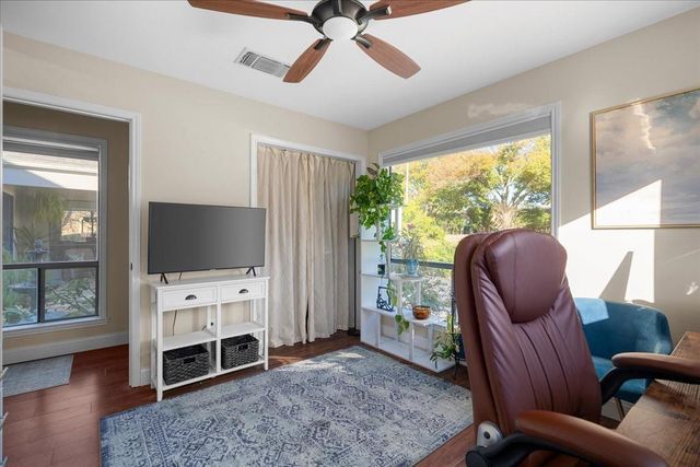 737 Summerwood DR, New Braunfels, TX 78130