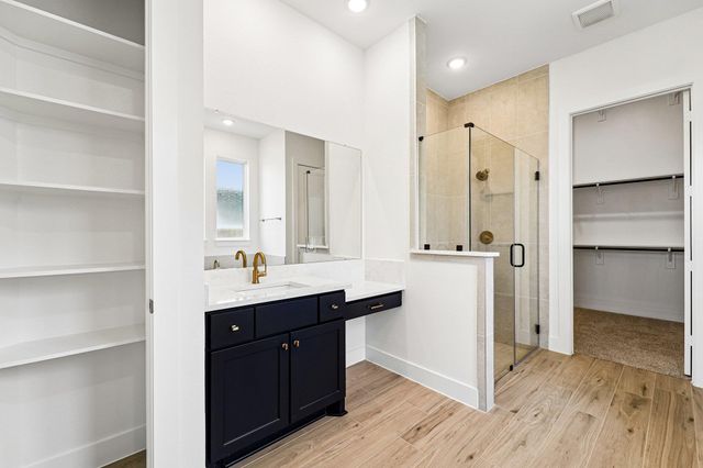 105 Peaceful Serenity DR, Georgetown, TX 78628