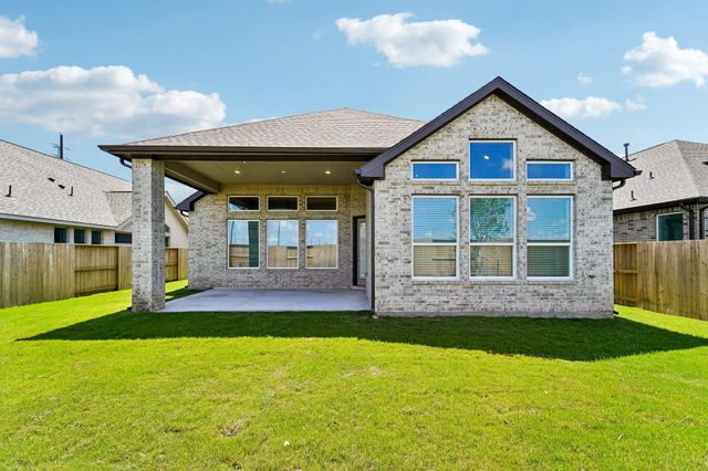 105 Peaceful Serenity DR, Georgetown, TX 78628