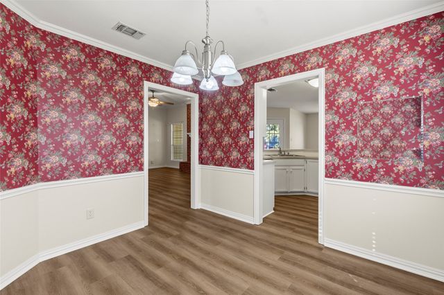 6903 Gold Street, Greenville, TX 75402