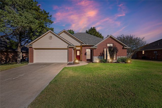 6903 Gold Street, Greenville, TX 75402