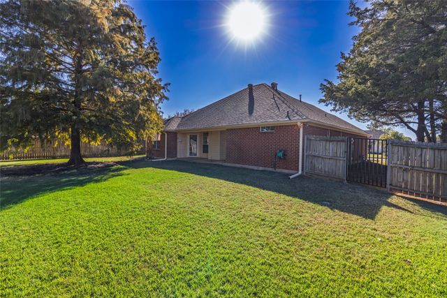 6903 Gold Street, Greenville, TX 75402