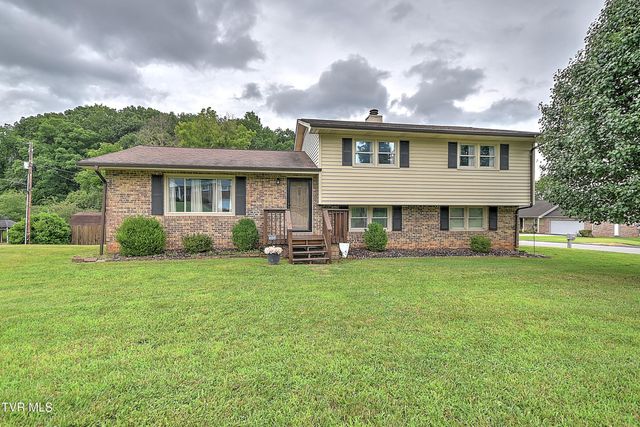 2000 Pinebrook Drive, Kingsport, TN 37660