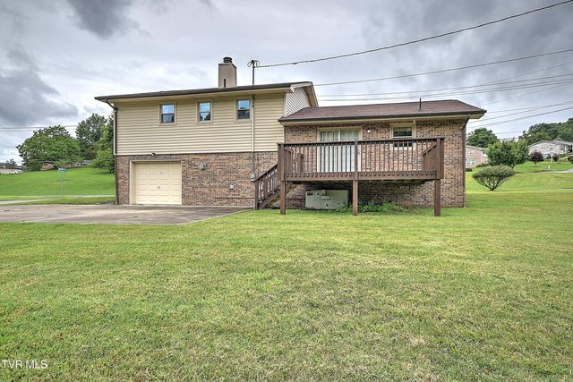 2000 Pinebrook Drive, Kingsport, TN 37660