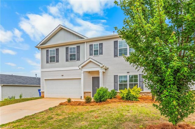 454 Infinity Circle, Winston-salem, NC 27103