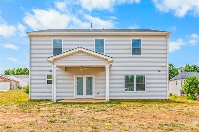 454 Infinity Circle, Winston-salem, NC 27103