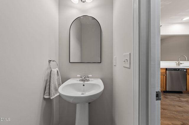 36 Sharpstone Lane, Durham, NC 27703