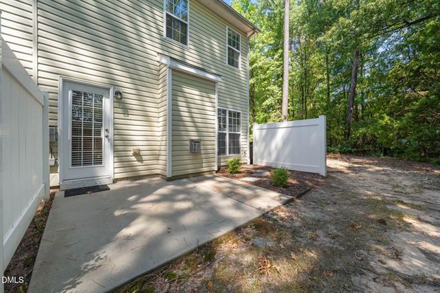 36 Sharpstone Lane, Durham, NC 27703