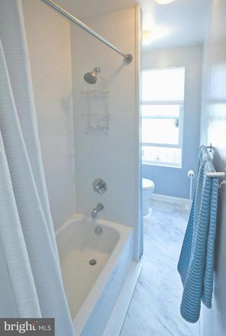 2471 DRUID HILL AVE, Baltimore, MD 21217