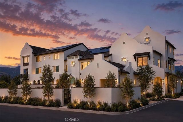 911 Estrella Road, San Marcos, CA 92078