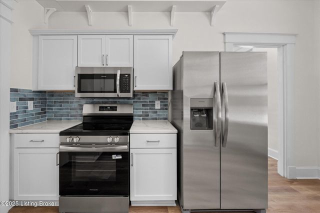 203 N 5th Ave, La Grange, KY 40031