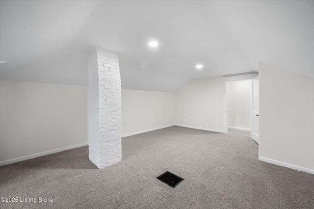 203 N 5th Ave, La Grange, KY 40031