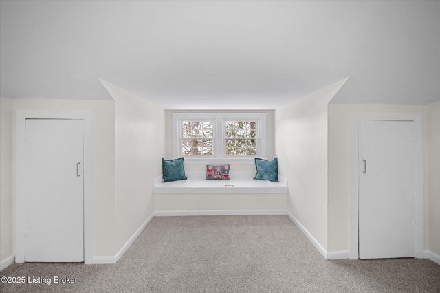 203 N 5th Ave, La Grange, KY 40031