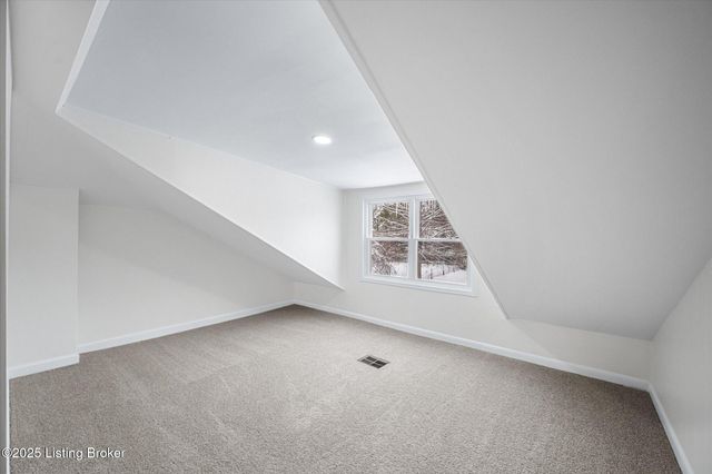 203 N 5th Ave, La Grange, KY 40031