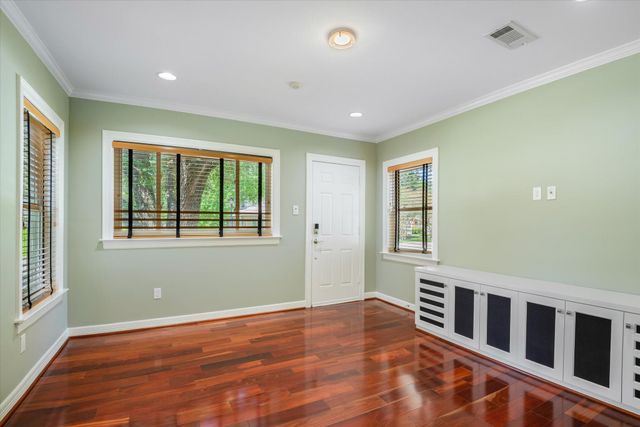 3136 Lafayette Street, Houston, TX 77005