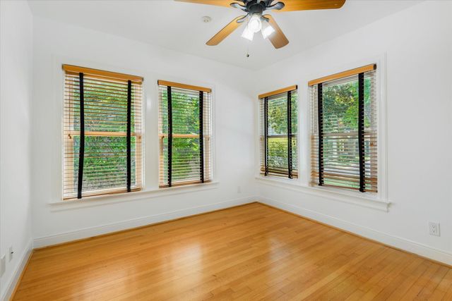 3136 Lafayette Street, Houston, TX 77005