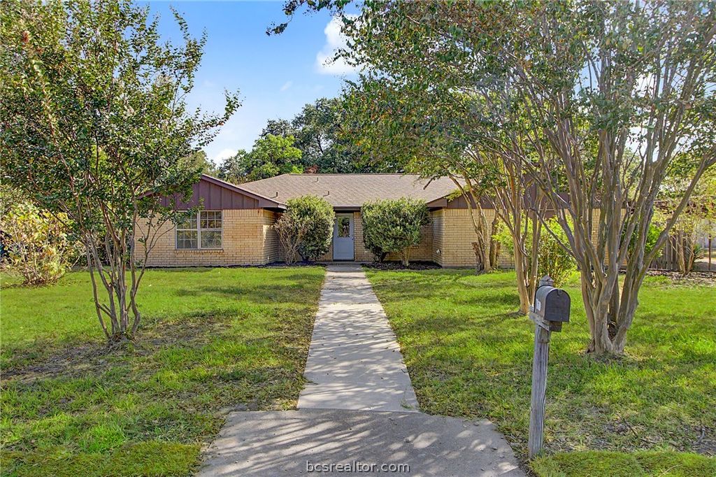 1817 Medina Drive, College Station, TX 77840 — exterior