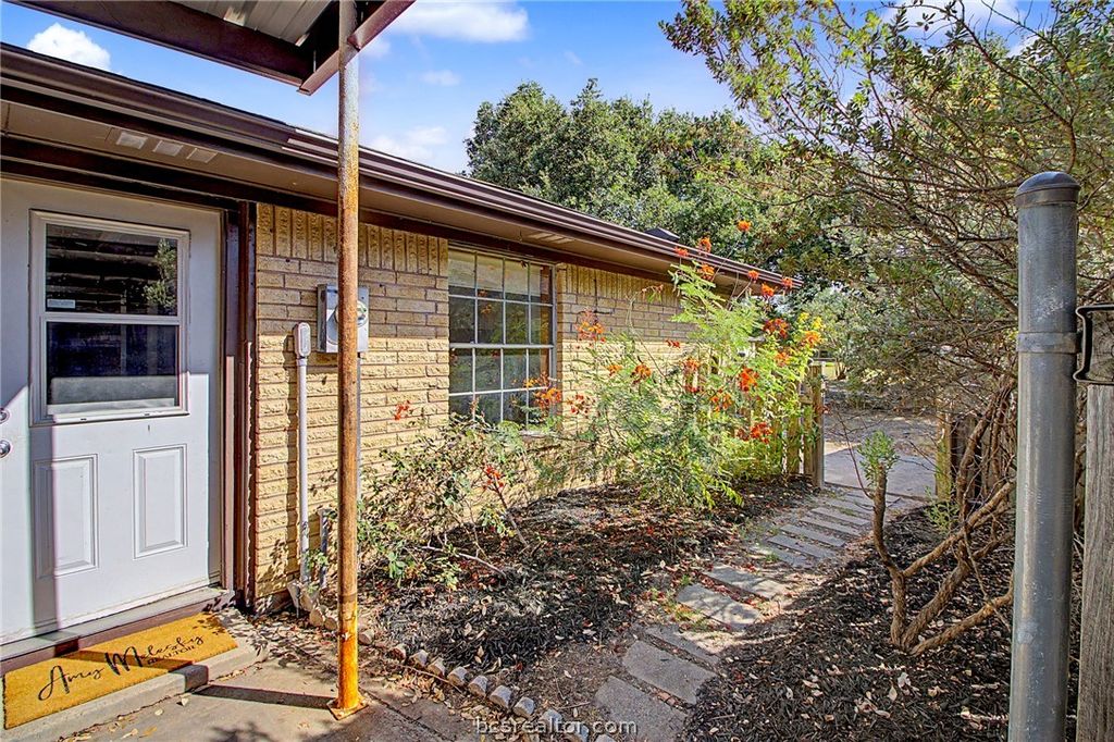 1817 Medina Drive, College Station, TX 77840 — photo 4