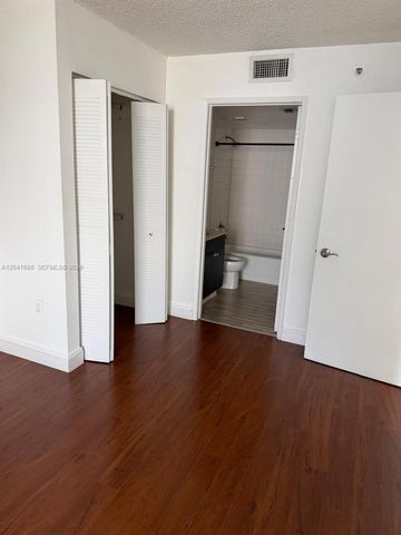 800 N Miami Avenue E1402, Miami, FL 33136