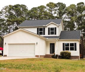 2504 Fleming Road, Fuquay Varina, NC 27526