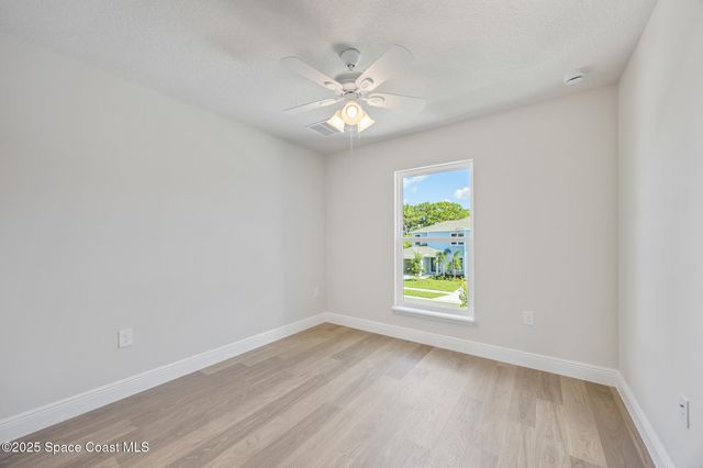 218 Hidden Woods Place, Melbourne, FL 32901