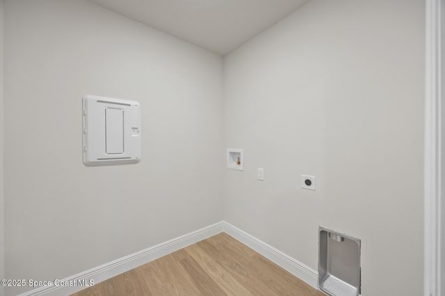 218 Hidden Woods Place, Melbourne, FL 32901