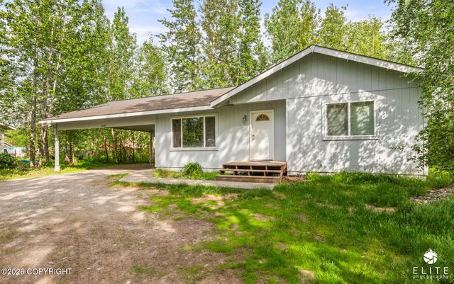 1548 N Pioneer Peak Drive, Wasilla, AK 99654