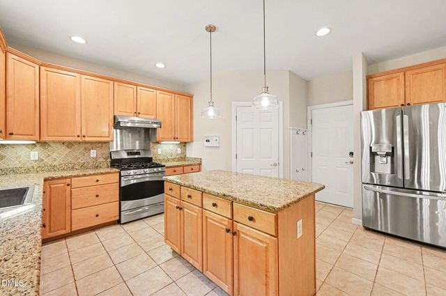 1808 Abby Knoll Drive, Apex, NC 27502