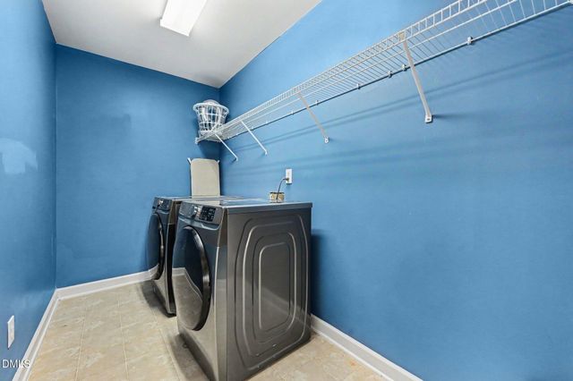 1808 Abby Knoll Drive, Apex, NC 27502