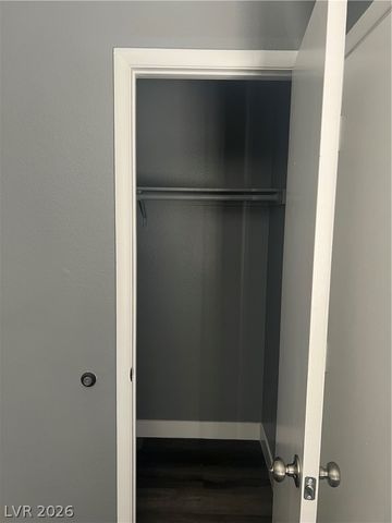 3344 Medina Court, Las Vegas, NV 89121