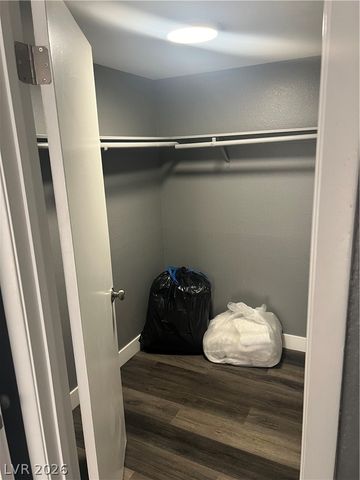 3344 Medina Court, Las Vegas, NV 89121