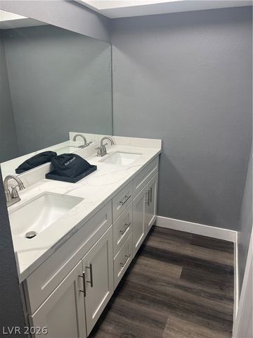 3344 Medina Court, Las Vegas, NV 89121