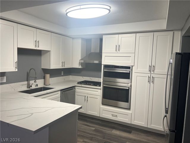 3344 Medina Court, Las Vegas, NV 89121