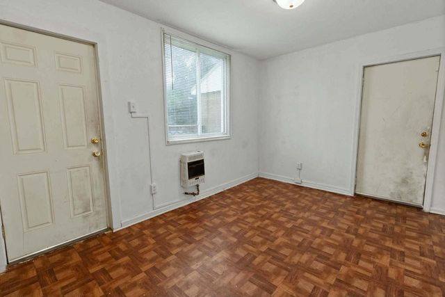 4703 W Villard AVENUE, Milwaukee, WI 53218