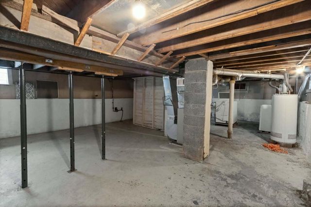 4703 W Villard AVENUE, Milwaukee, WI 53218