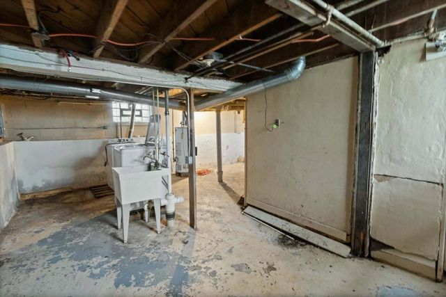 4703 W Villard AVENUE, Milwaukee, WI 53218
