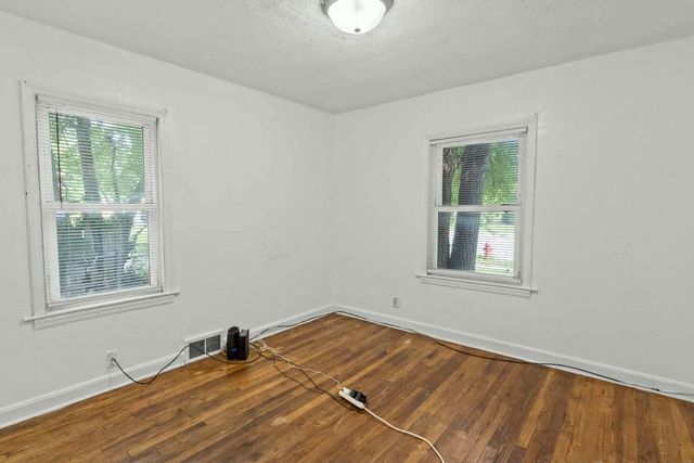 4703 W Villard AVENUE, Milwaukee, WI 53218