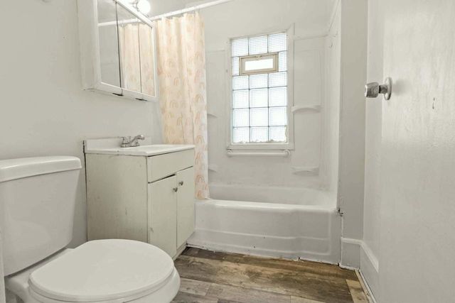 4703 W Villard AVENUE, Milwaukee, WI 53218